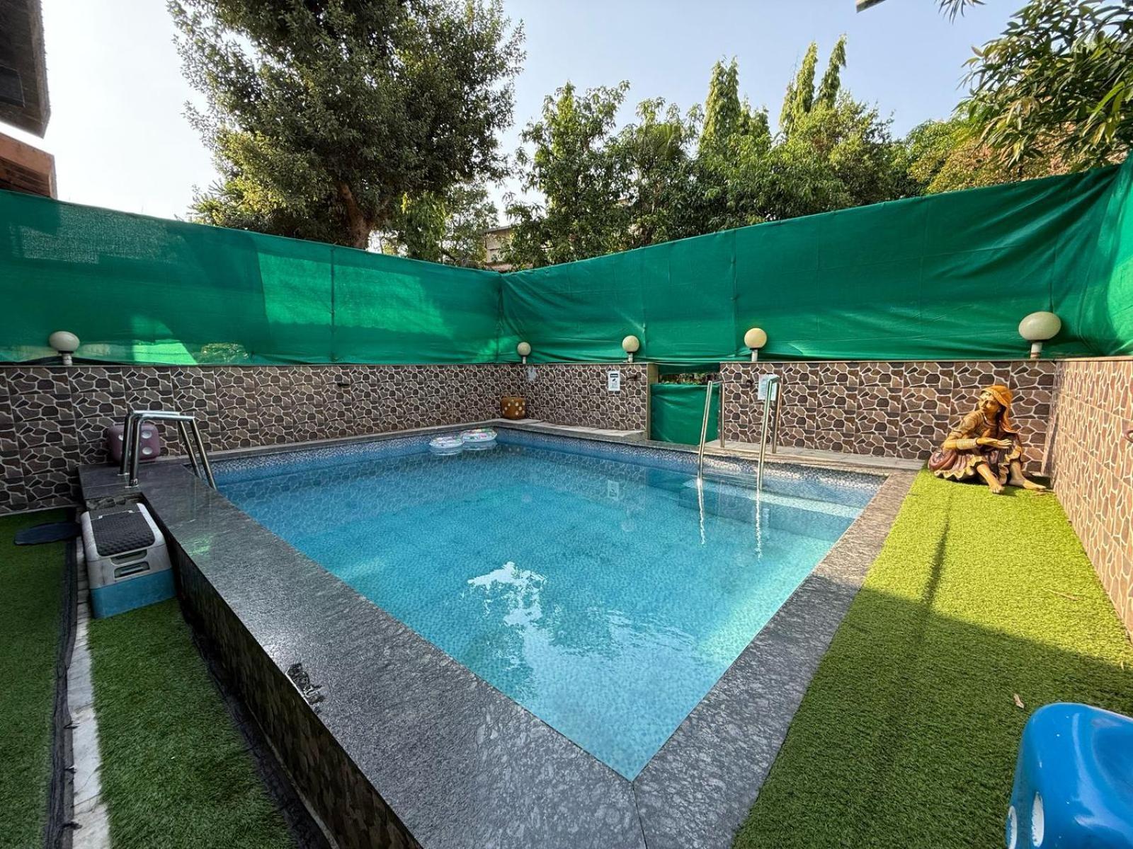 Blue Heaven- Lonavala 2 Bhk With Private Pool! Villa Exterior photo